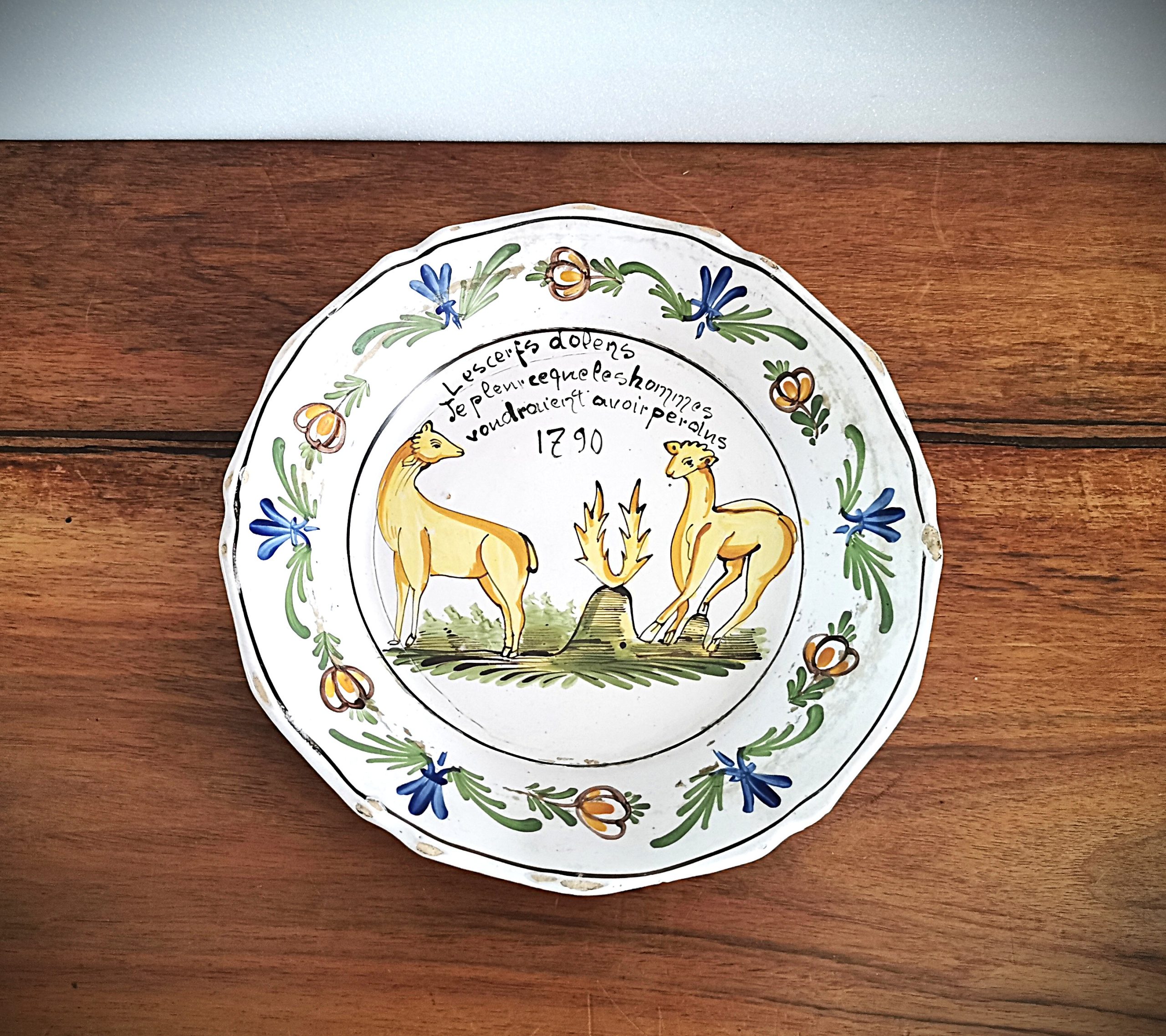 VD630d Assiette 1790 Cerfs Pass Antiq - Achat et vente d'oeuvres d'art